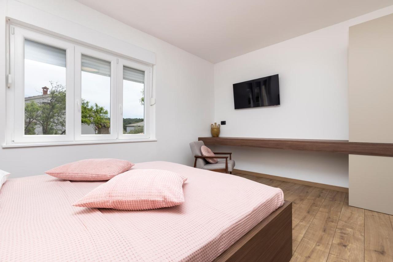 Boutique Apartment Mali Losinj Exterior photo